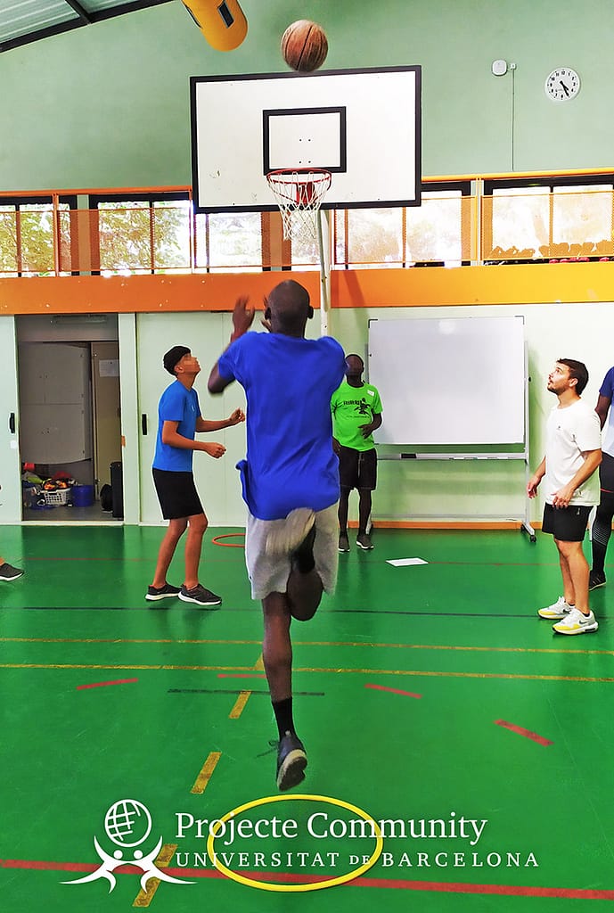 Game of basketball at the Socio-Sports Meeting.
